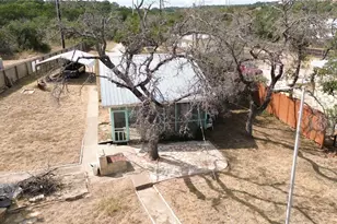 20203 Barnett Glenn Rd, Spicewood, TX 78669 - Photo 4