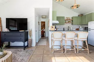 336 Coventry Rd, Spicewood, TX 78669 - Photo 2