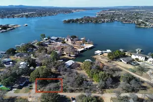 302 Briarway Dr W, Granite Shoals, TX 78654 - Photo 1