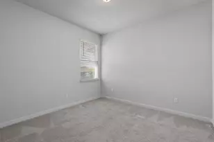 605 W South St, Leander, TX 78641 - Photo 22