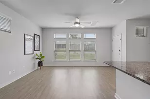 605 W South St, Leander, TX 78641 - Photo 12