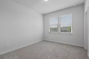 605 W South St, Leander, TX 78641 - Photo 24