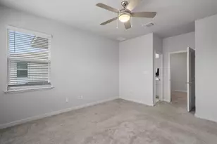 605 W South St, Leander, TX 78641 - Photo 18