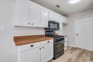200 E Pheasant Dr, Austin, TX 78753 - Photo 10