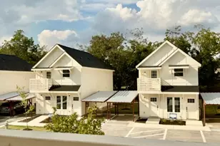 2002 W 2nd St, Taylor, TX 76574 - Photo 12