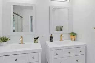 411 Carriage Oaks Dr, Liberty Hill, TX 78642 - Photo 16