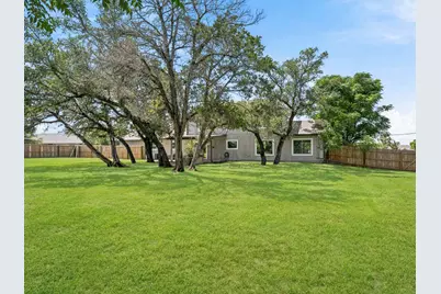411 Carriage Oaks Drive, Liberty Hill, TX 78642 - Photo 36