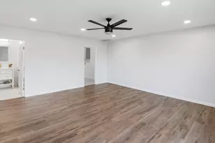 411 Carriage Oaks Dr, Liberty Hill, TX 78642 - Photo 12