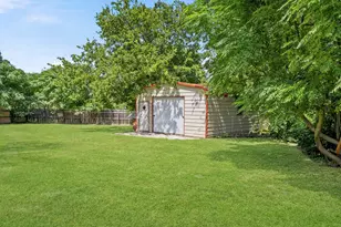 411 Carriage Oaks Dr, Liberty Hill, TX 78642 - Photo 38