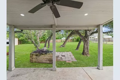 411 Carriage Oaks Drive, Liberty Hill, TX 78642 - Photo 30