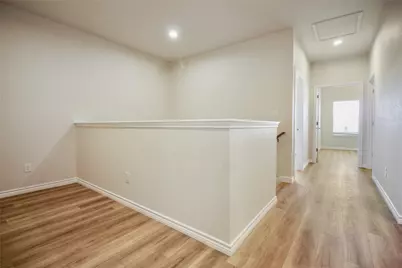 514 War Adminral Dr #B, Jarrell, TX 76537 - Photo 14
