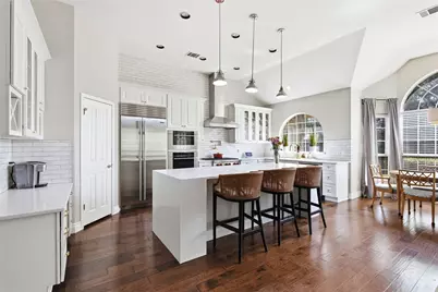 7435 Fireoak Drive, Austin, TX 78759 - Photo 18