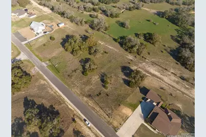 327 John Price, Blanco, TX 78606 - Photo 8