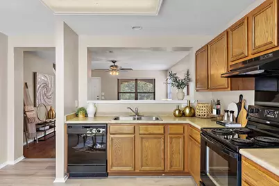 5705 Viewpoint Drive #A, Austin, TX 78744 - Photo 12