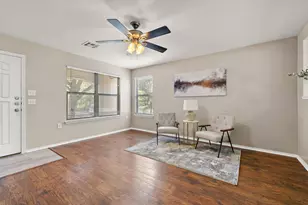 5705 Viewpoint Dr, Austin, TX 78744 - Photo 6