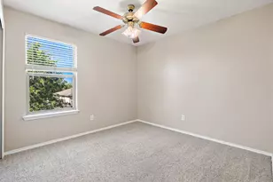 5705 Viewpoint Dr, Austin, TX 78744 - Photo 22