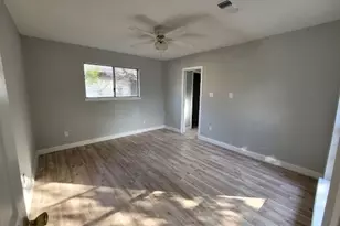 6317 Thurgood Ave, Austin, TX 78721 - Photo 12
