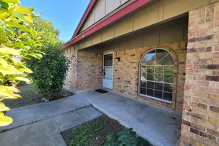 6317 Thurgood Ave, Austin, TX 78721 - Photo 16