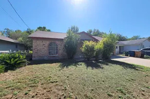 6317 Thurgood Ave, Austin, TX 78721 - Photo 2