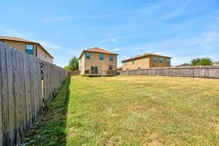 455 Gina Dr, Kyle, TX 78640 - Photo 38