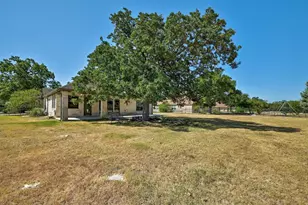 577 Shelf Rock Rd, Driftwood, TX 78619 - Photo 20