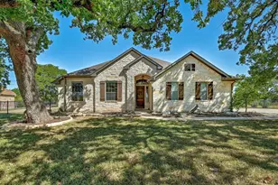 577 Shelf Rock Rd, Driftwood, TX 78619 - Photo 1