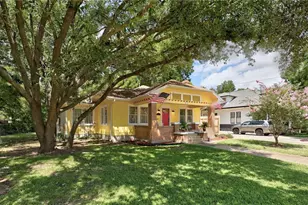 1604 S Main St, Georgetown, TX 78626 - Photo 2