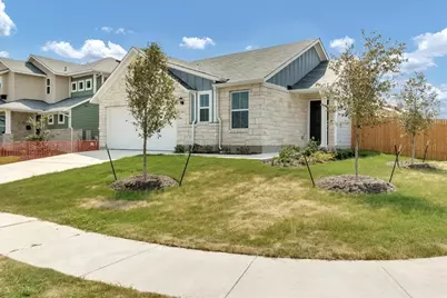 100 Four Star Drive, Elgin, TX 78621 - Photo 2