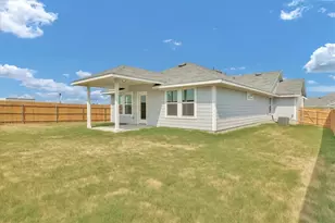 100 Four Star Dr, Elgin, TX 78621 - Photo 20