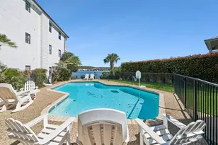 101 Island Dr, Horseshoe Bay, TX 78657 - Photo 8