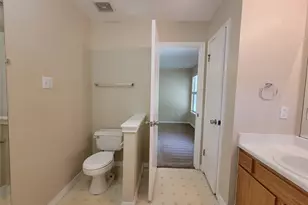 2328 Friarcreek Loop, Round Rock, TX 78664 - Photo 16