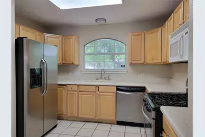 2328 Friarcreek Loop, Round Rock, TX 78664 - Photo 6