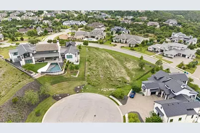 625 Vendemmia Bend, Austin, TX 78738 - Photo 16