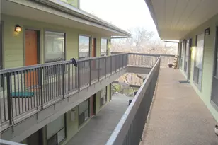 908 Poplar St, Austin, TX 78705 - Photo 2