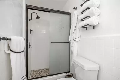 17416 Sleepy Hollow Drive, Lago Vista, TX 78645 - Photo 20