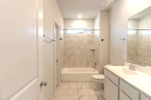 605 W South St, Leander, TX 78641 - Photo 8