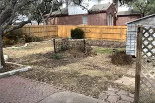 808 Lawmans Ct Ct, Round Rock, TX 78665 - Photo 16