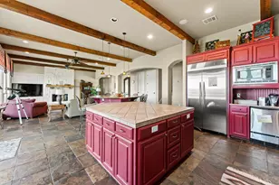 1017 Coventry Rd, Spicewood, TX 78669 - Photo 4