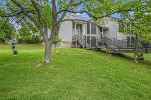 199 World of Tennis Sq, Lakeway, TX 78738 - Photo 2