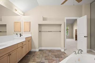 149 Spanish Oak Trail, Elgin, TX 78621 - Photo 12