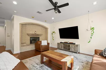 149 Spanish Oak Trail, Elgin, TX 78621 - Photo 4