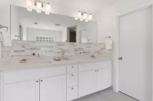 708 Upson St, Austin, TX 78703 - Photo 28