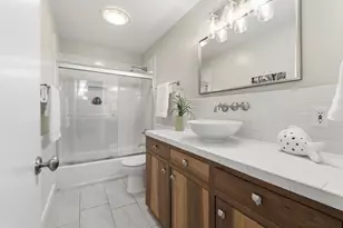 708 Upson St, Austin, TX 78703 - Photo 36