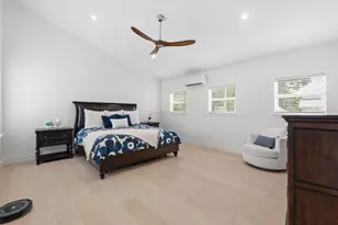 708 Upson St, Austin, TX 78703 - Photo 26