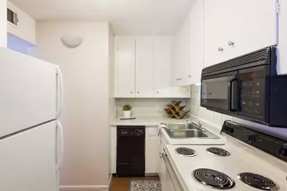 3212 Red River Street #108, Austin, TX 78705 - Photo 6