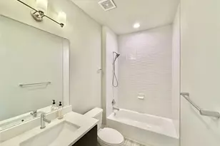 7915 Floracita Ln, Austin, TX 78735 - Photo 16