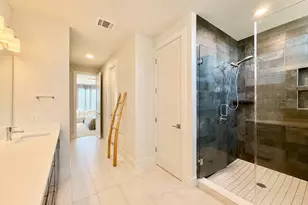 7915 Floracita Ln, Austin, TX 78735 - Photo 12