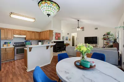 1001 Travis Street, Lockhart, TX 78644 - Photo 10