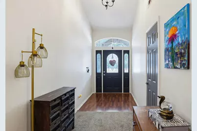 1001 Travis Street, Lockhart, TX 78644 - Photo 4