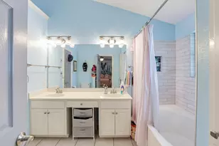 1001 Travis St, Lockhart, TX 78644 - Photo 12